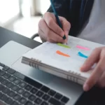 Zece sfaturi esențiale pentru scrierea unui anunț publicitar online de succes